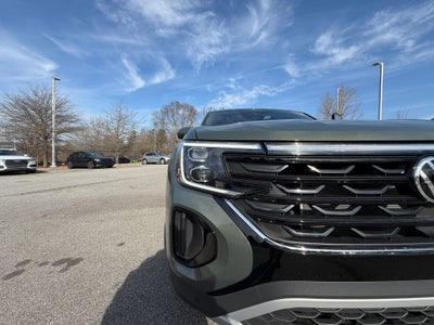 2026 Volkswagen Atlas Cross Sport SE with Technology