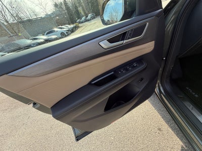 2026 Volkswagen Atlas Cross Sport SE with Technology