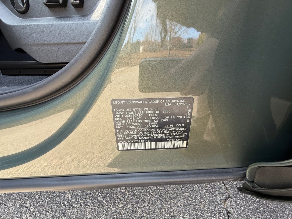 2026 Volkswagen Atlas Cross Sport SE with Technology