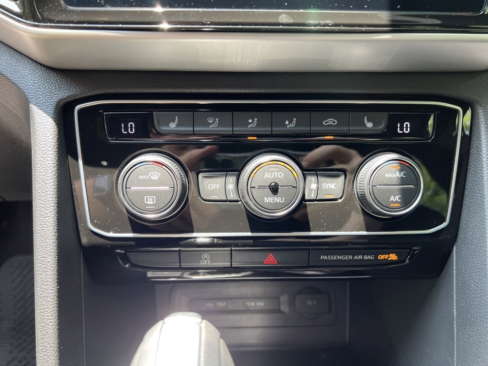 2023 Volkswagen Atlas Cross Sport 3.6L V6 SE w/Technology