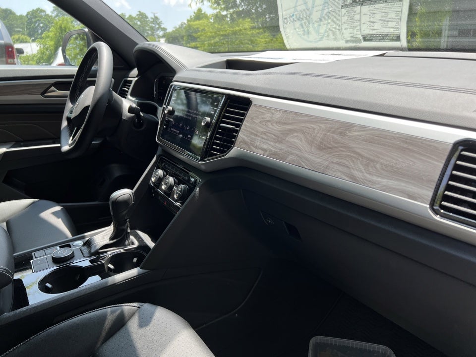 2023 Volkswagen Atlas Cross Sport 3.6L V6 SE w/Technology