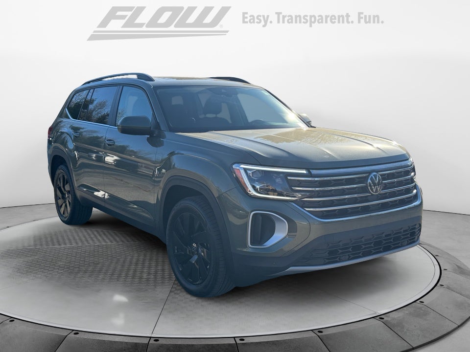 2026 Volkswagen Atlas SE with Technology