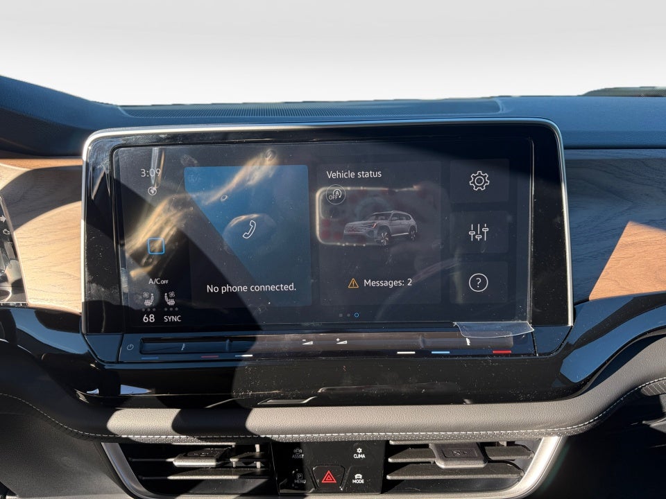 2026 Volkswagen Atlas SE with Technology