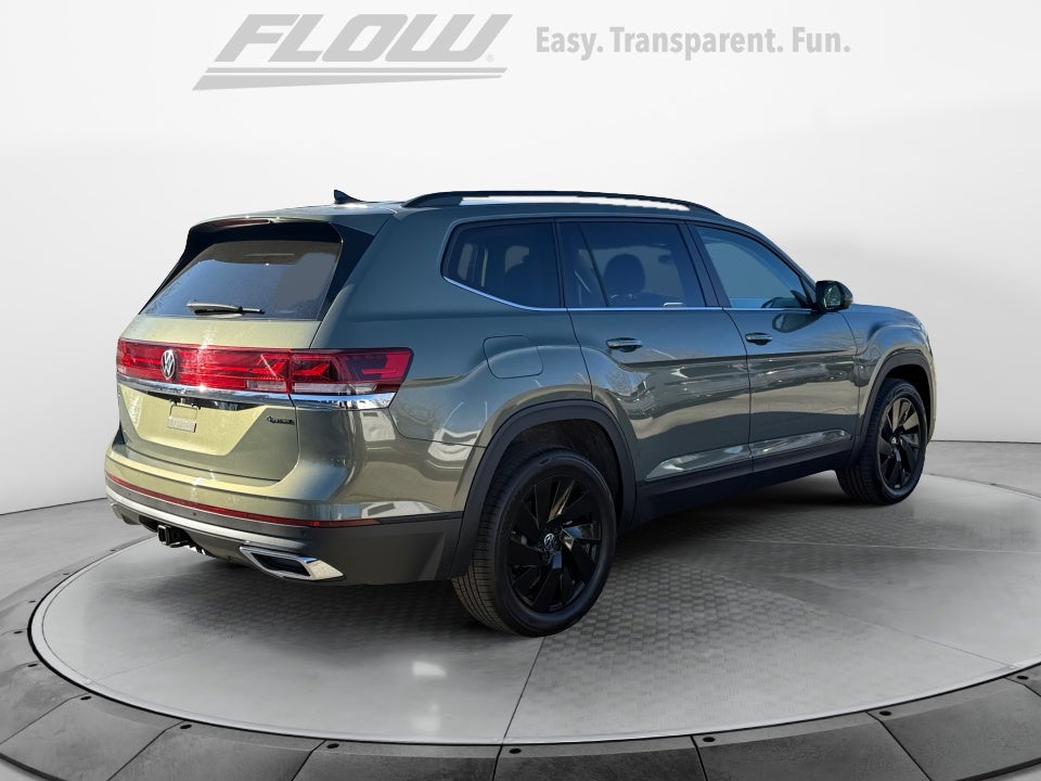 2026 Volkswagen Atlas SE with Technology