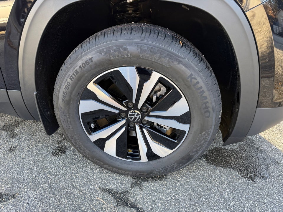 2026 Volkswagen Atlas Cross Sport 2.0T SE