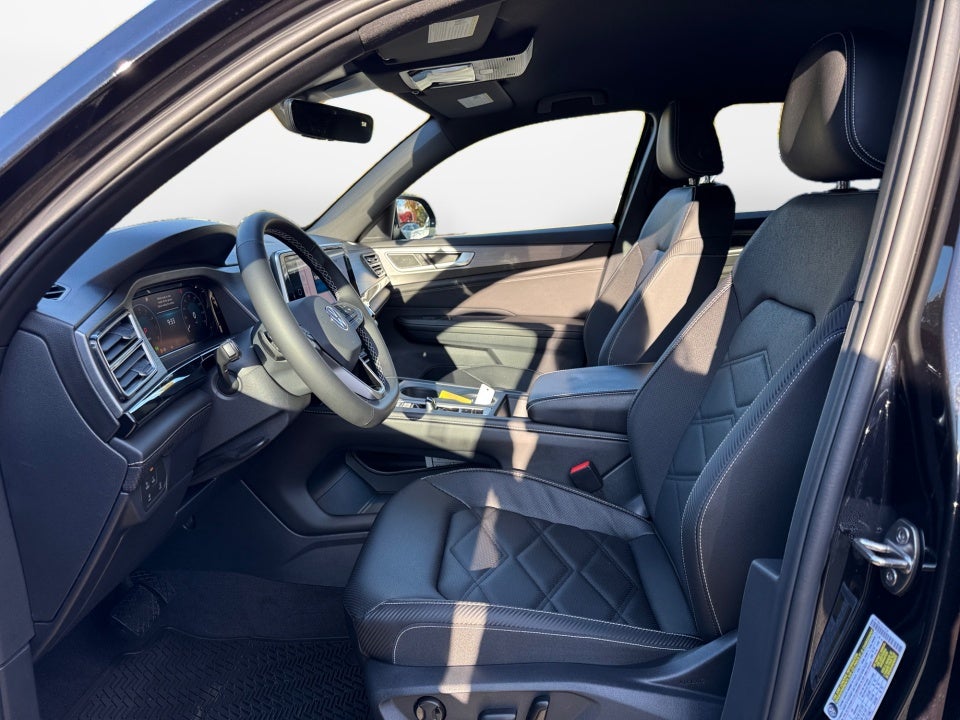 2026 Volkswagen Atlas Cross Sport 2.0T SE