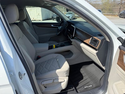 2026 Volkswagen Atlas SE