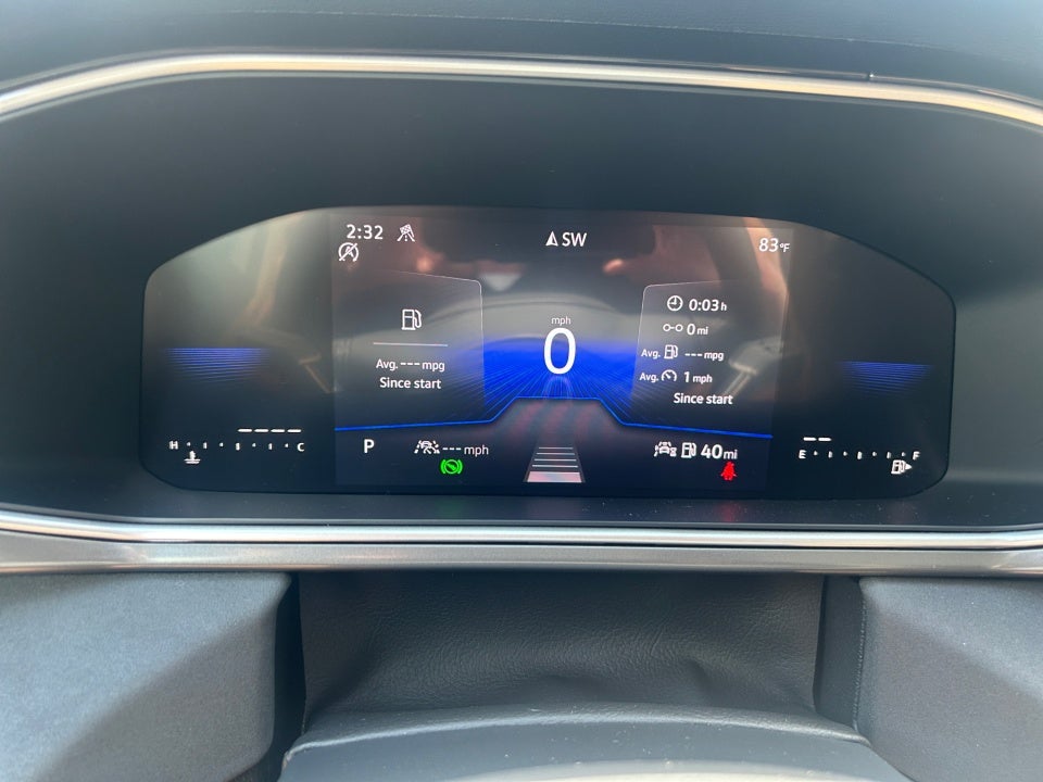 2025 Volkswagen Taos SE Black