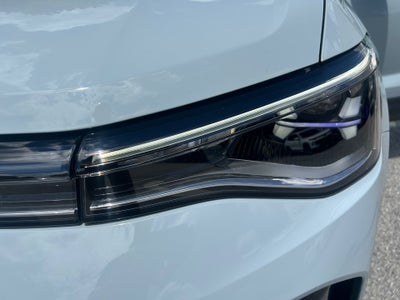 2025 Volkswagen Taos SE Black