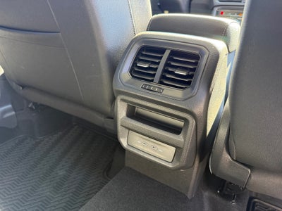 2026 Volkswagen Taos SE Black