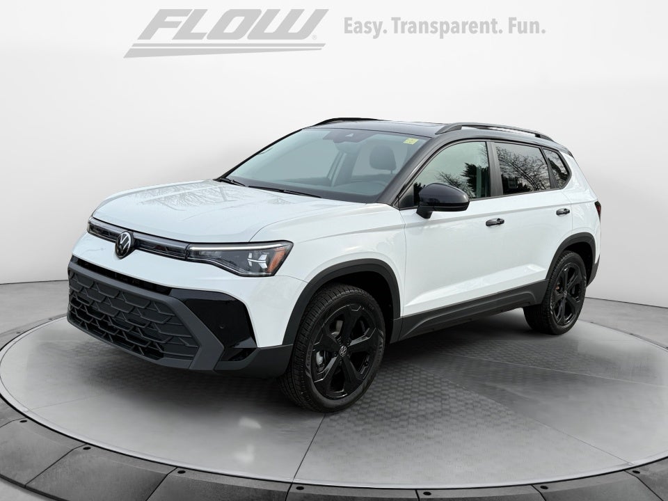 2026 Volkswagen Taos SE Black