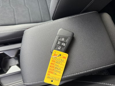 2027 Volkswagen Taos SE Black