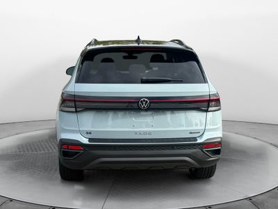 2027 Volkswagen Taos SE Black