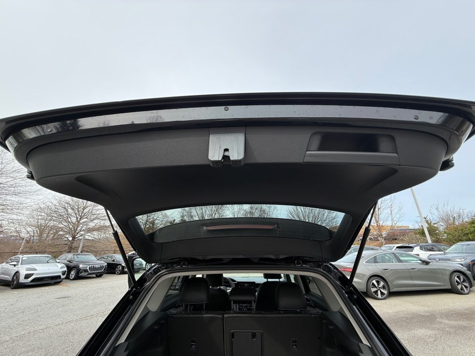 2026 Volkswagen Taos SEL