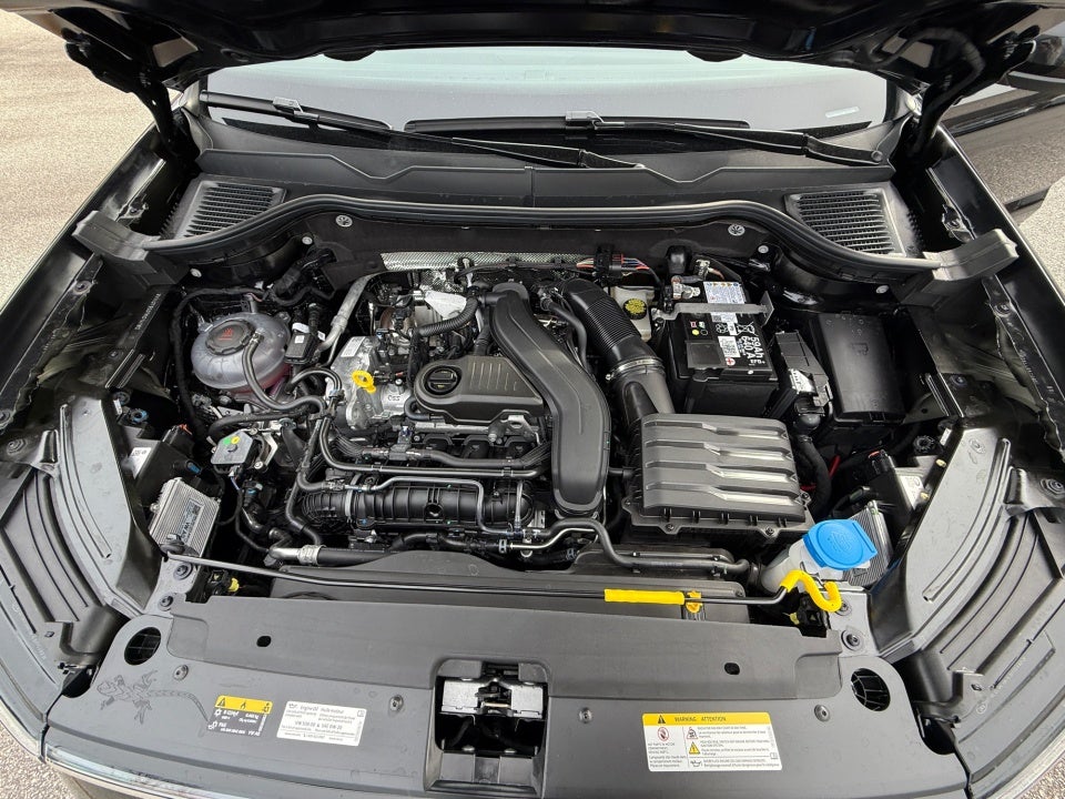 2026 Volkswagen Taos SEL