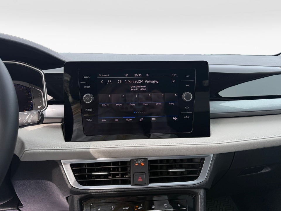 2026 Volkswagen Taos SEL