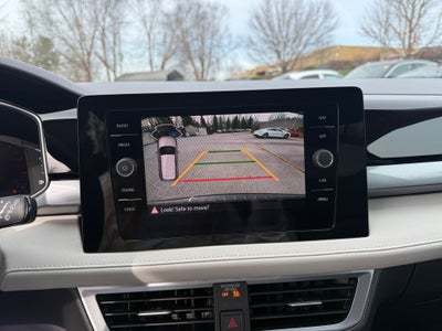 2026 Volkswagen Taos SEL