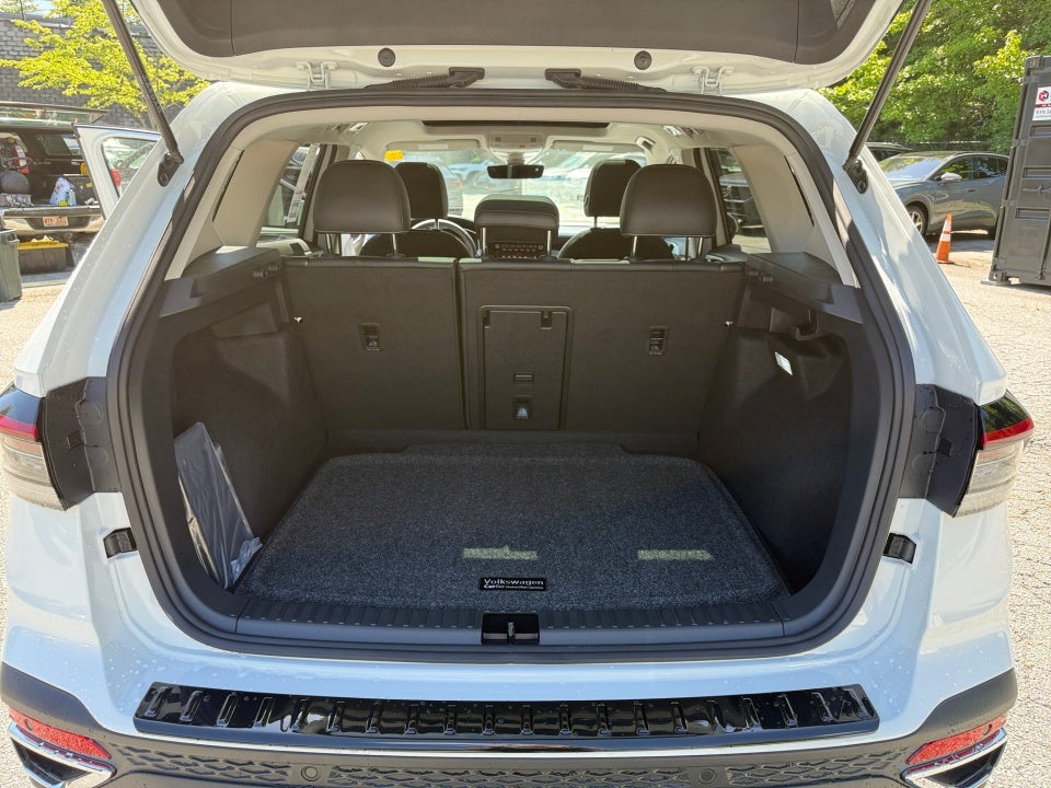 2025 Volkswagen Taos 1.5T SEL