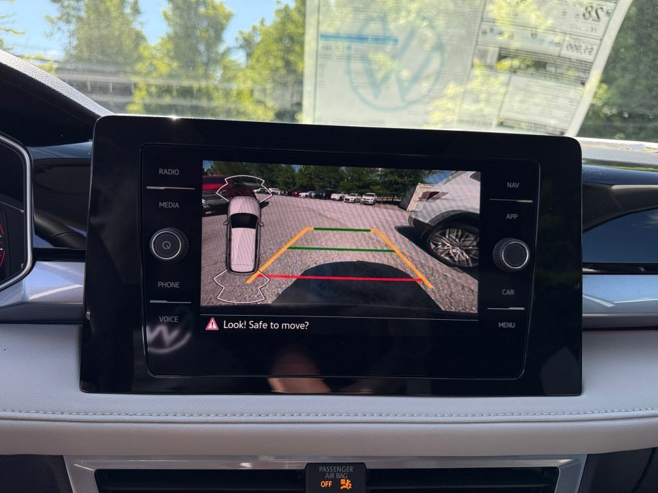 2025 Volkswagen Taos 1.5T SEL