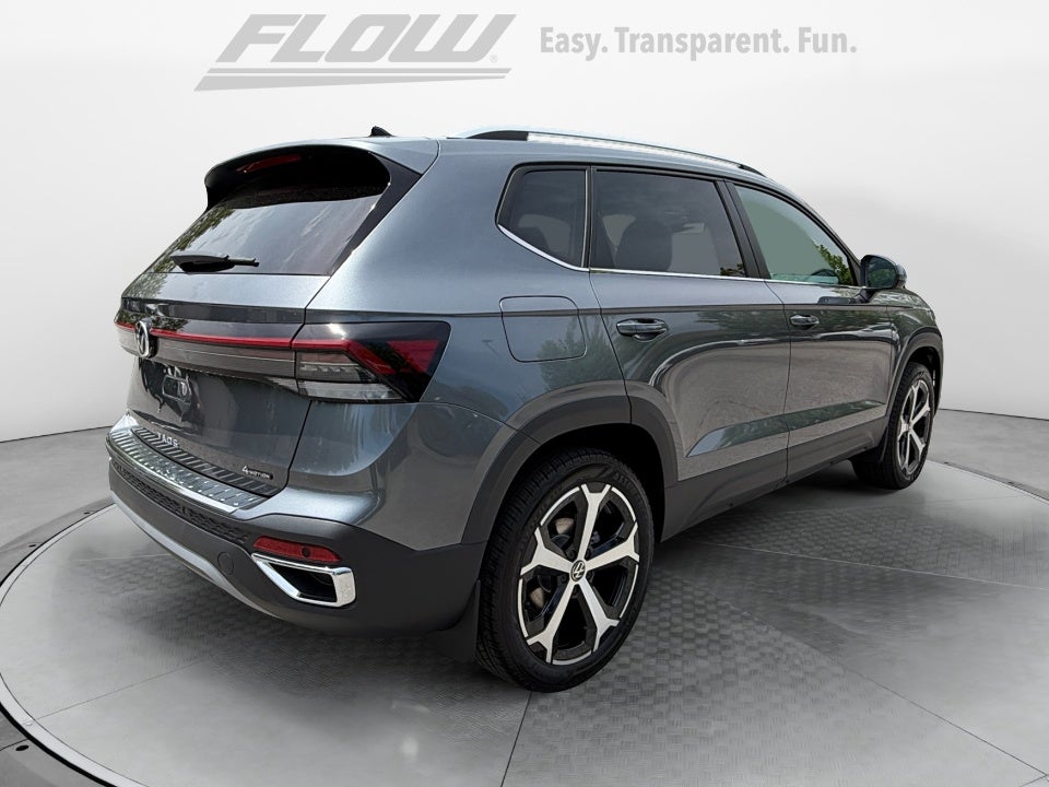 2026 Volkswagen Taos SEL