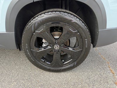 2026 Volkswagen Taos SEL