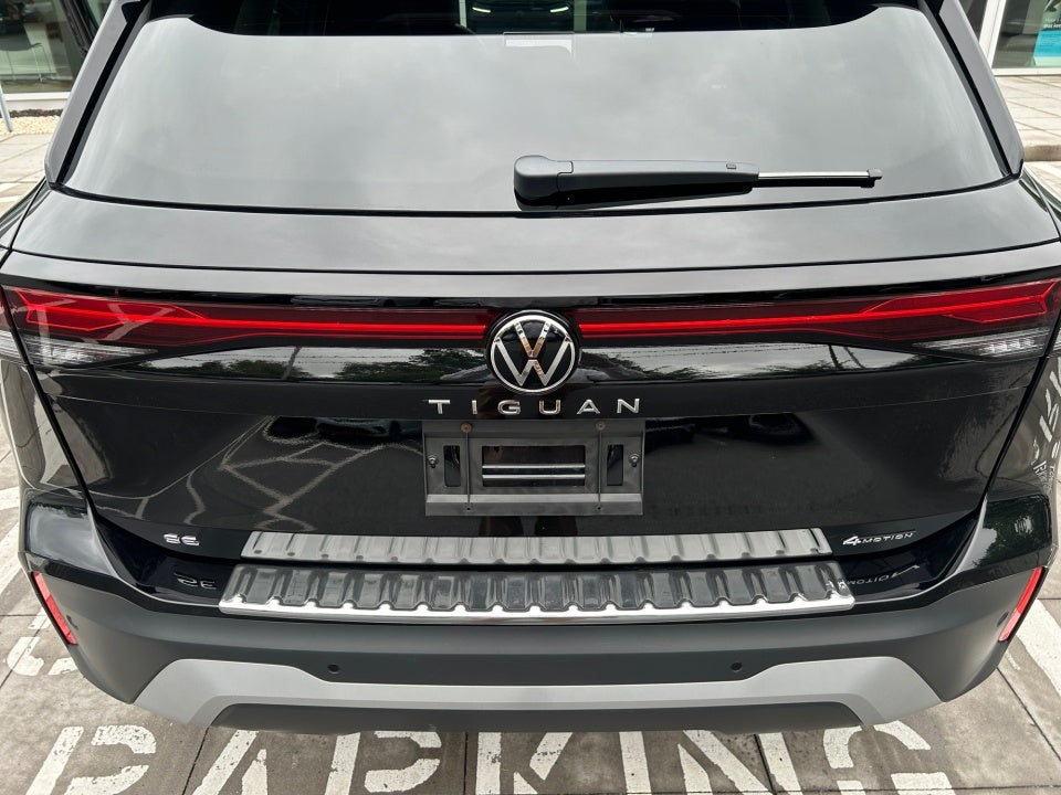 2025 Volkswagen Tiguan 2.0T SE