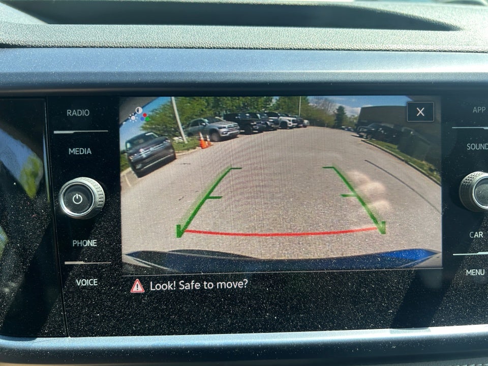 2024 Volkswagen Taos 1.5T SE