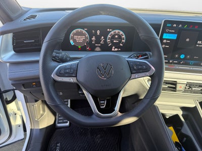 2026 Volkswagen Tiguan SE R-Line Black