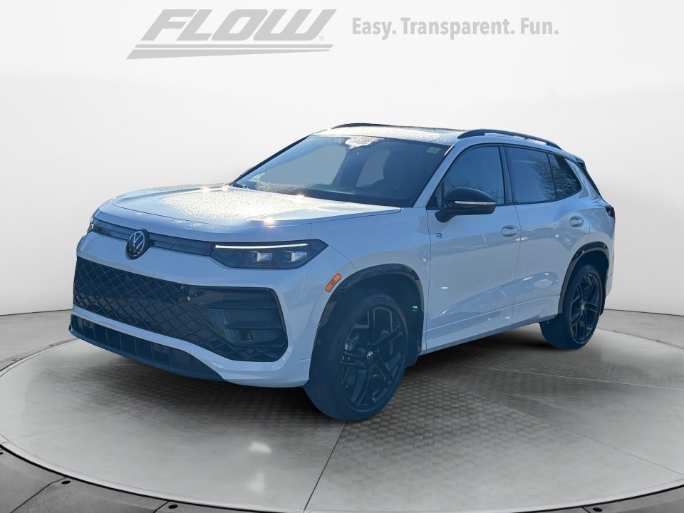 2026 Volkswagen Tiguan SE R-Line Black