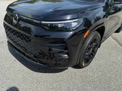 2026 Volkswagen Tiguan SE R-Line Black