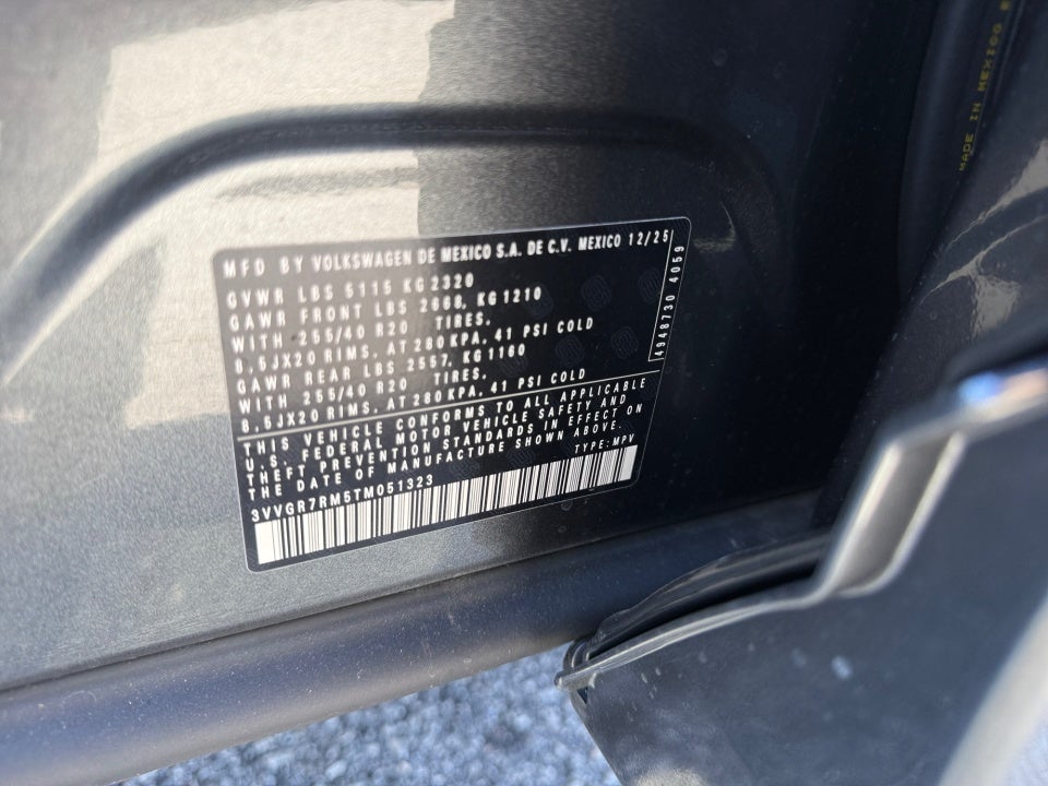 2026 Volkswagen Tiguan SE R-Line Black