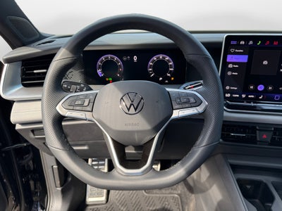 2026 Volkswagen Tiguan SE R-Line Black