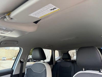 2026 Volkswagen Taos SE