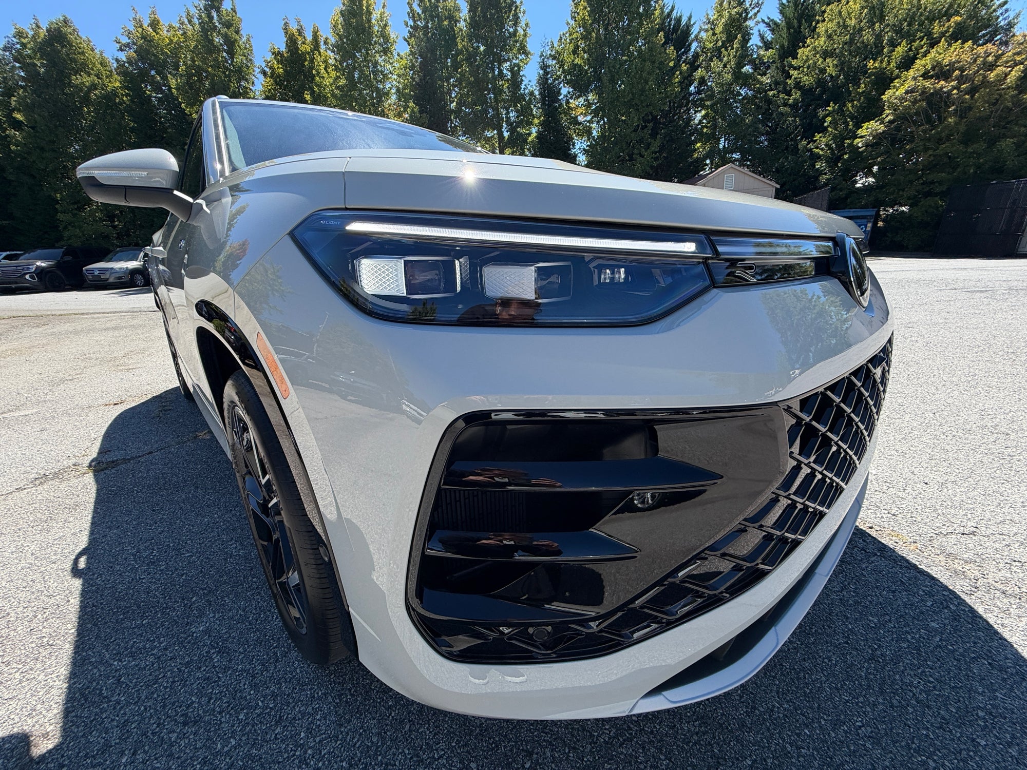 2026 Volkswagen Tiguan SEL R-Line Turbo