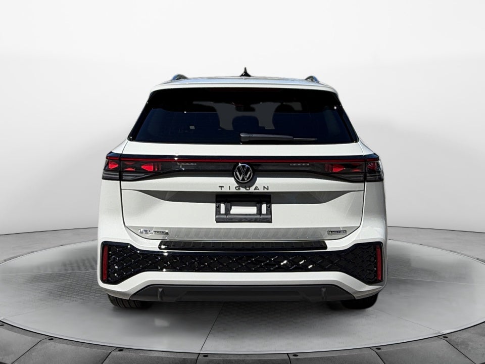 2026 Volkswagen Tiguan SEL R-Line Turbo