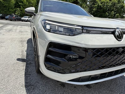2026 Volkswagen Tiguan SEL R-Line Turbo