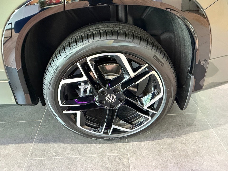 2026 Volkswagen Tiguan SEL R-Line Turbo