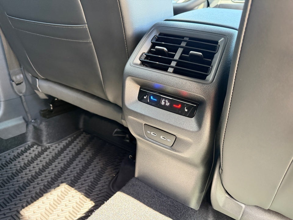 2026 Volkswagen Tiguan SEL R-Line Turbo