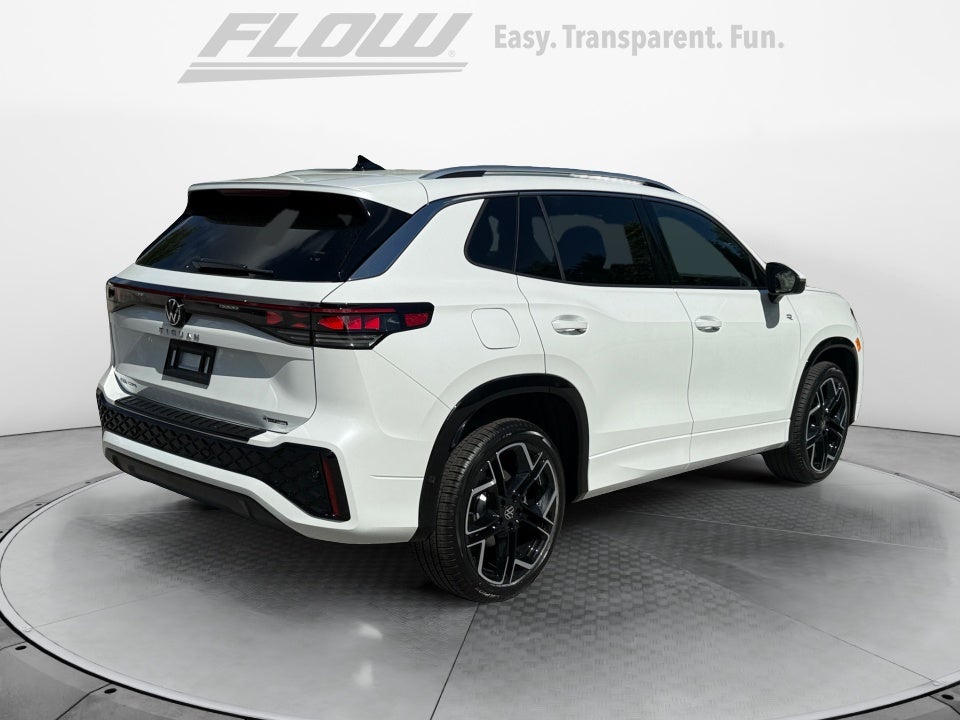 2026 Volkswagen Tiguan SEL R-Line Turbo