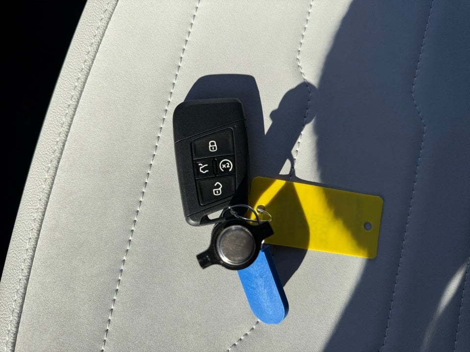 2026 Volkswagen Taos SE