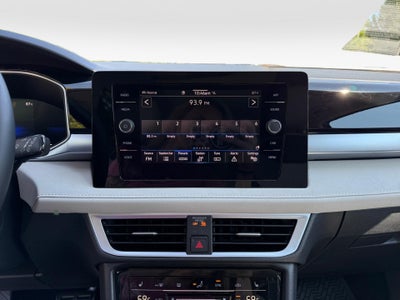 2026 Volkswagen Taos SE