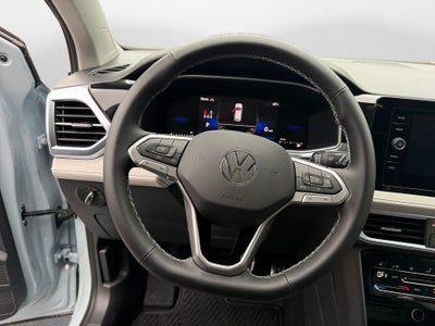 2027 Volkswagen Taos SE