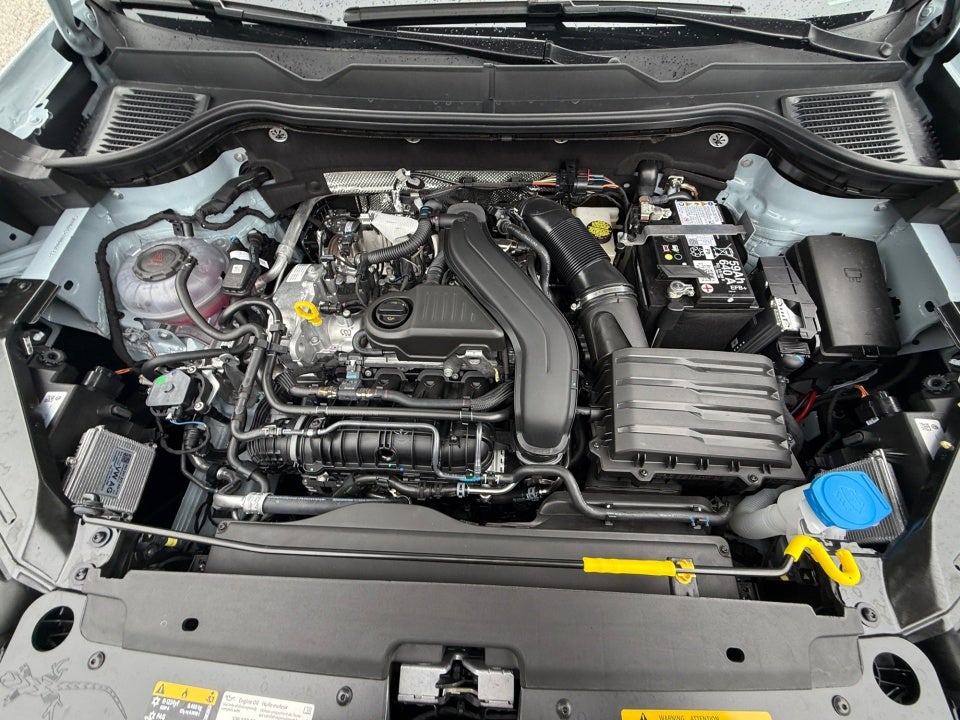 2027 Volkswagen Taos SE