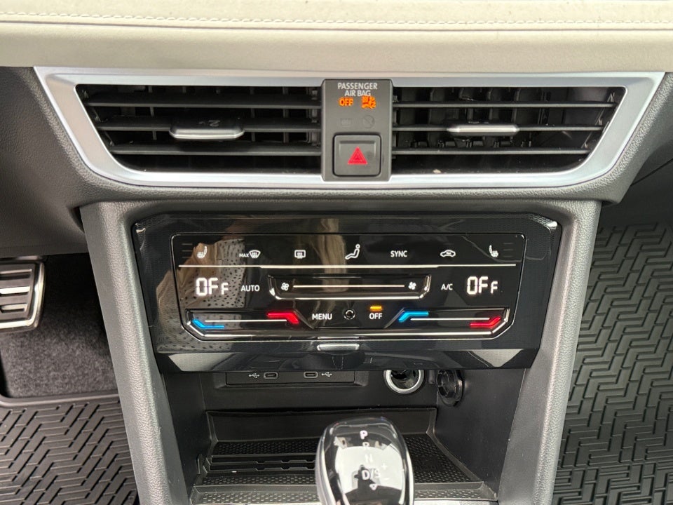 2027 Volkswagen Taos SE