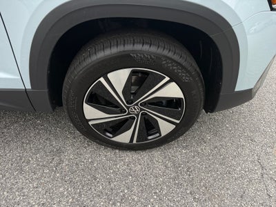 2027 Volkswagen Taos SE