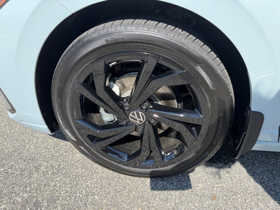 2027 Volkswagen Jetta SE