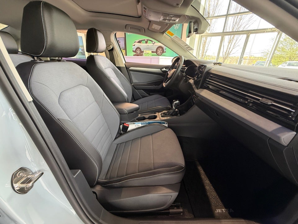 2026 Volkswagen Jetta SE