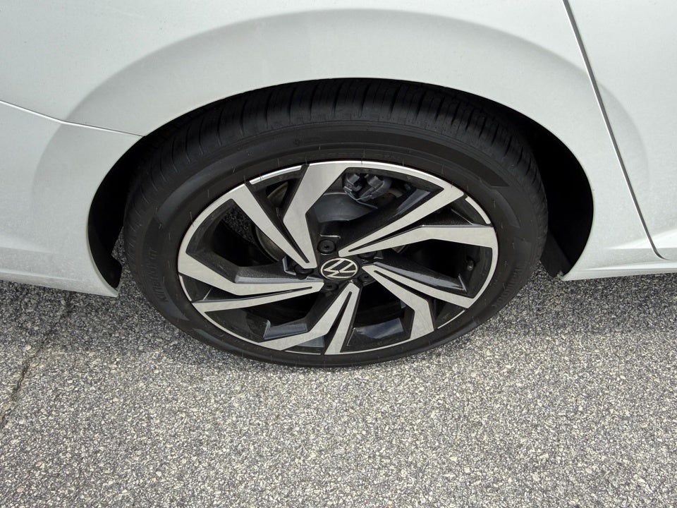 2026 Volkswagen Jetta SEL