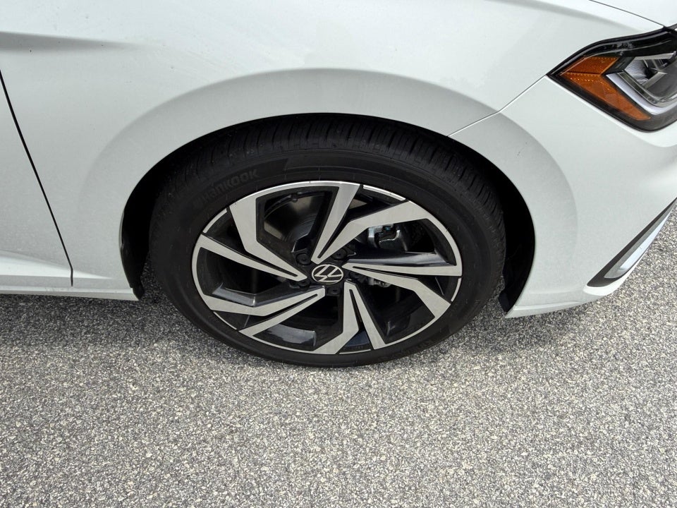 2026 Volkswagen Jetta SEL