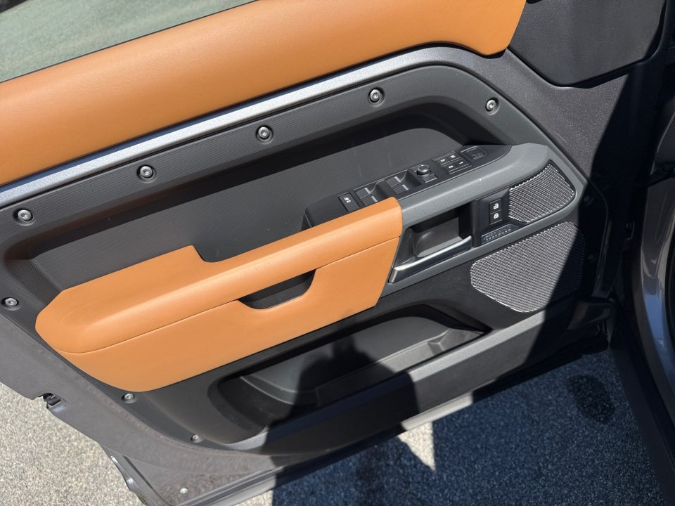 2020 Land Rover Defender 110 X